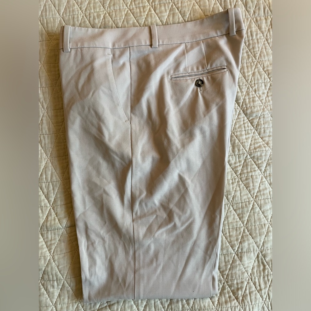 ARMANI‎ COLLEZIONI Tropical Weight Stretch Wool Flat Front Trouser Taupe Size 10